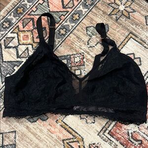 Lace Bralette in Black